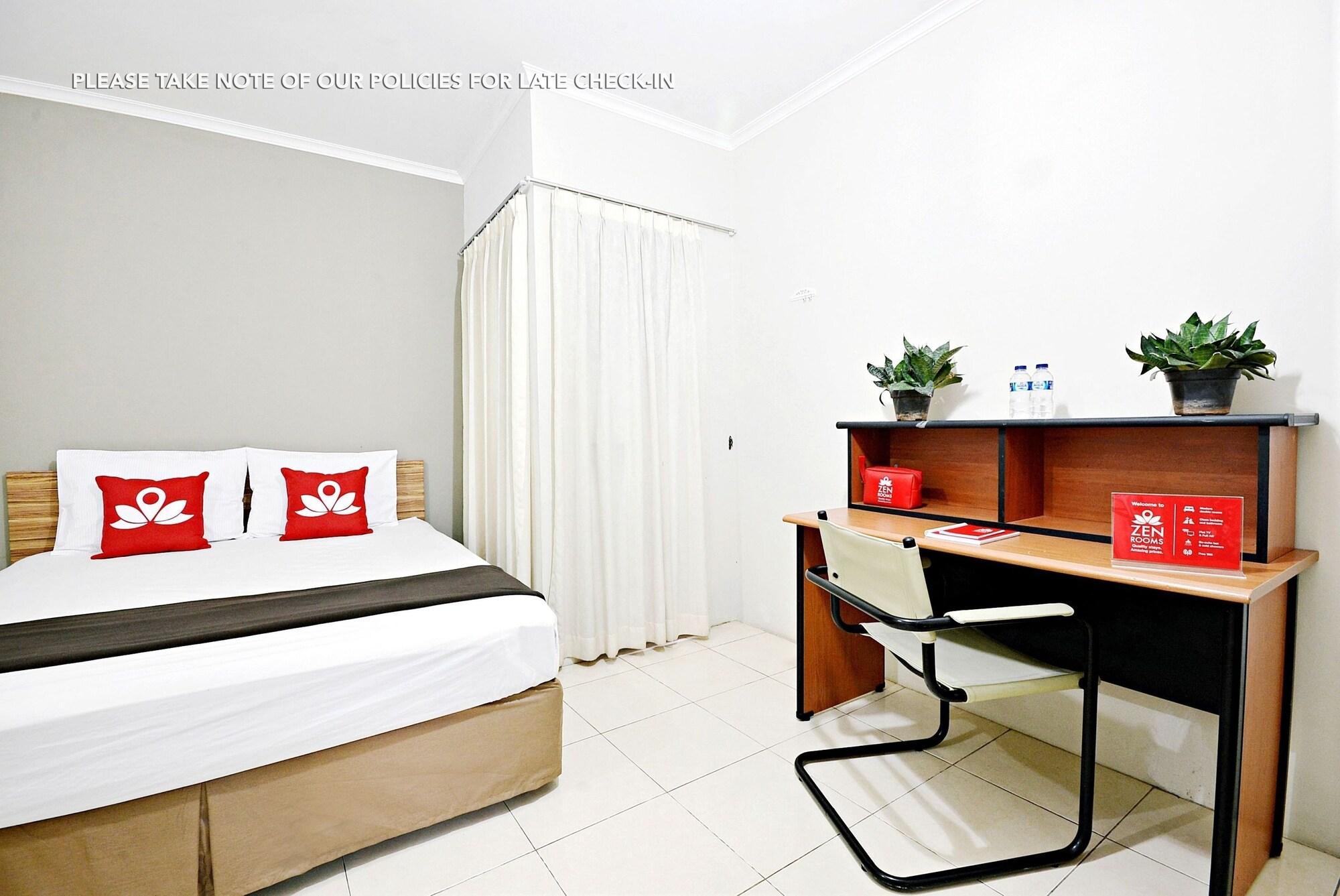 Zen Rooms Mampang Prapatan Cakarta Dış mekan fotoğraf