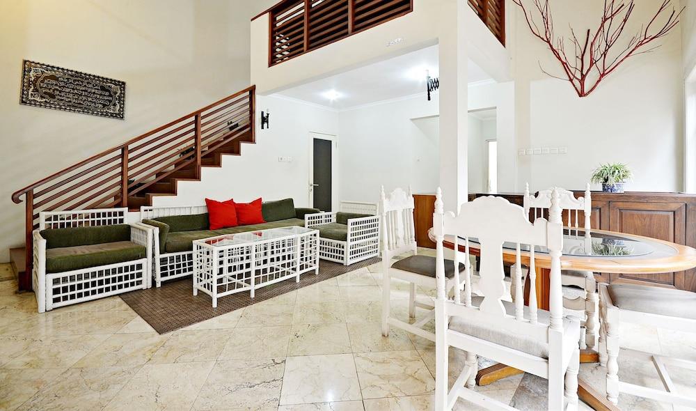 Zen Rooms Mampang Prapatan Cakarta Dış mekan fotoğraf